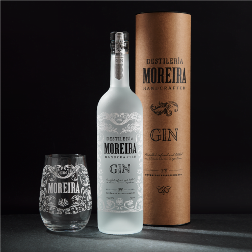 Gin Moreira